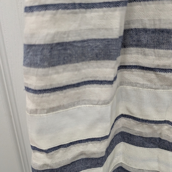 ⭐ California MoonRise Blue and White Striped Dress - Picture 2 of 5